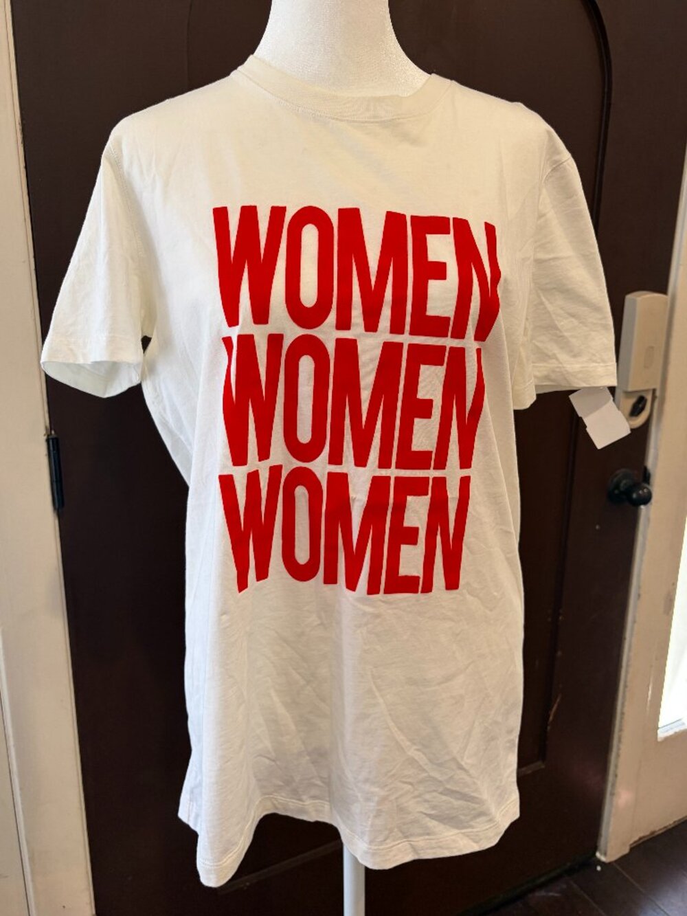 Sandro graphic Tee shirt 'WOMEN, WOMEN, WOMEN' in red felt text